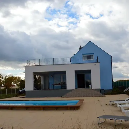 Balatonview - Myriam וילה *
